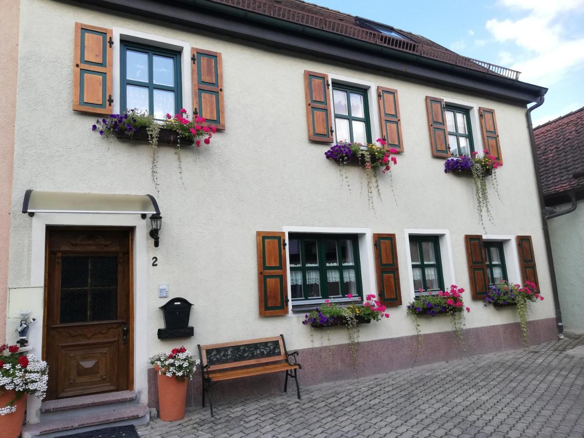 Ochsenhof Apartment Feuchtwangen Ngoại thất bức ảnh